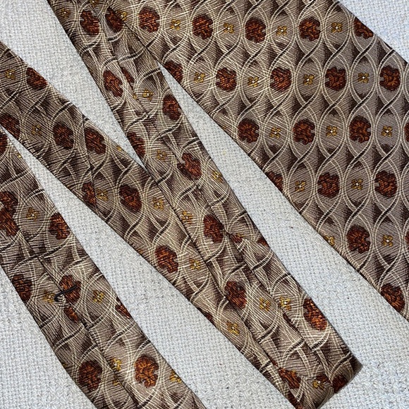 Harken Tie Men Regular Gold Pattern 100% Silk Dress - Picture 5 of 12